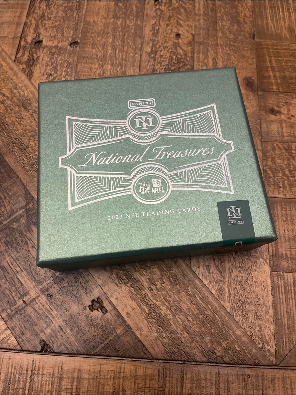 Panini National Treasures 2023 NFL Trading Cards Box - empty box-collectible